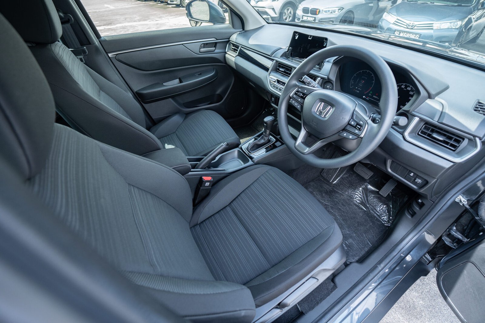 Honda WR-V 1.5X photo 7